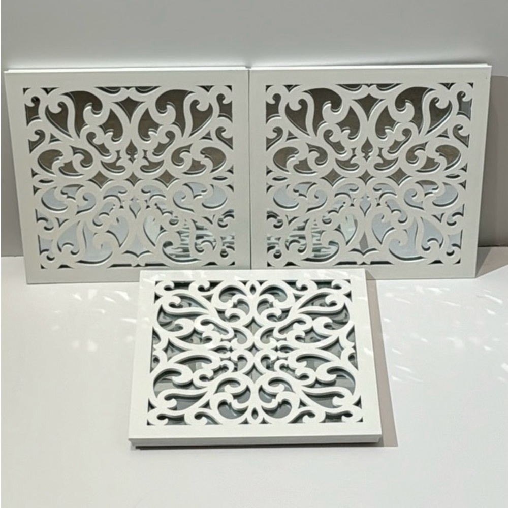 Wooden Lattice Square Hanging Wall Mirrors 3-Piece Set